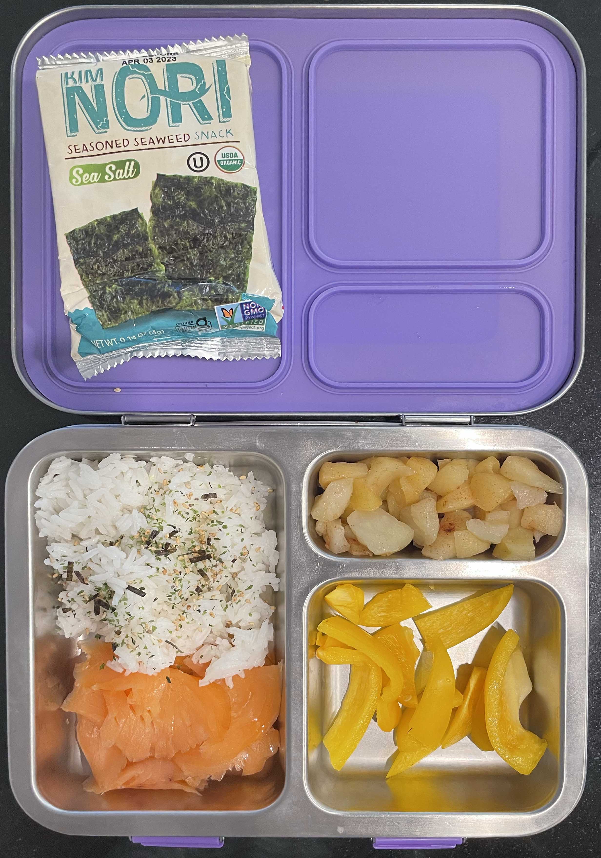 30 Lunchbox Ideas + 5 Tips for Back-to-Packing-Lunches | themomemans.com by Monica Escobar Allen