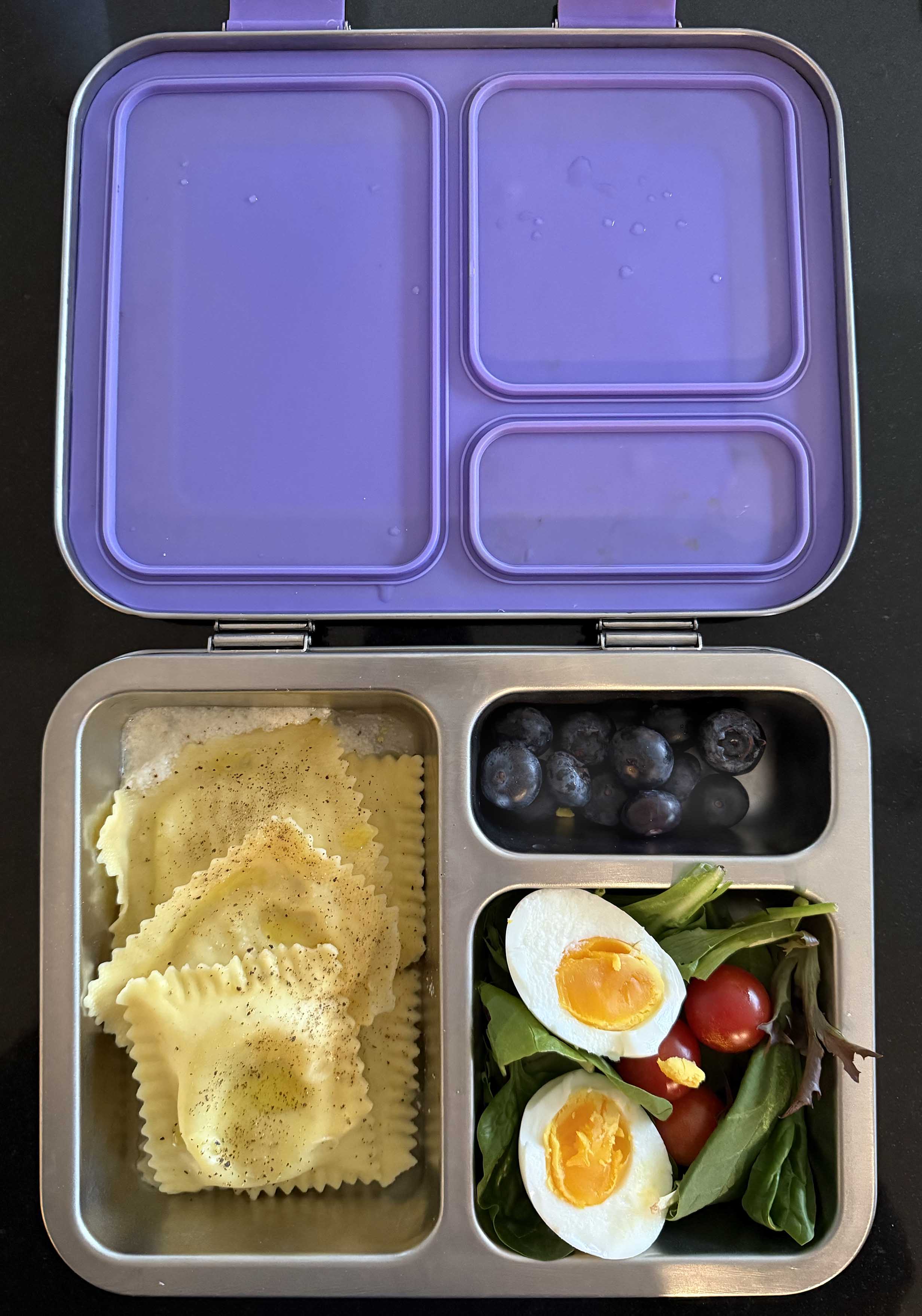 30 Lunchbox Ideas + 5 Tips for Back-to-Packing-Lunches | themomemans.com by Monica Escobar Allen