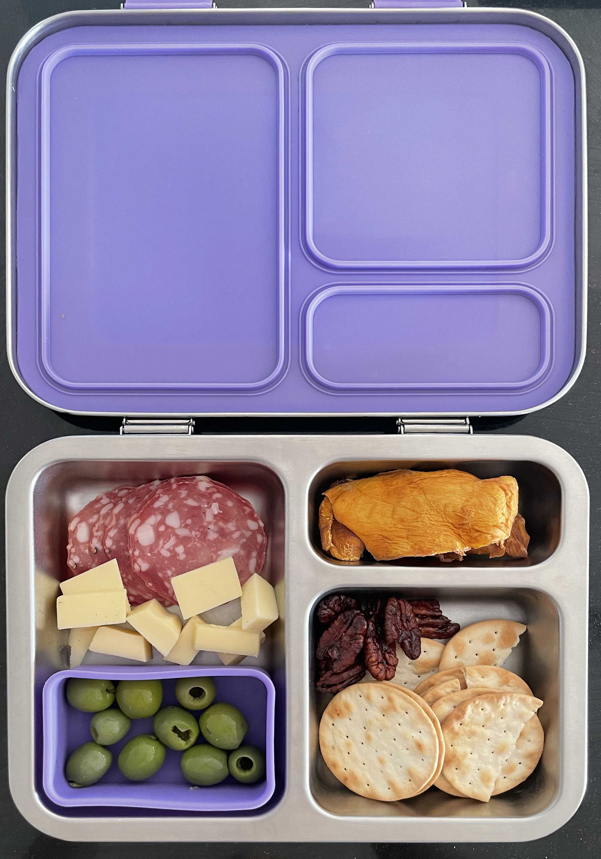 30 Lunchbox Ideas + 5 Tips for Back-to-Packing-Lunches | themomemans.com by Monica Escobar Allen