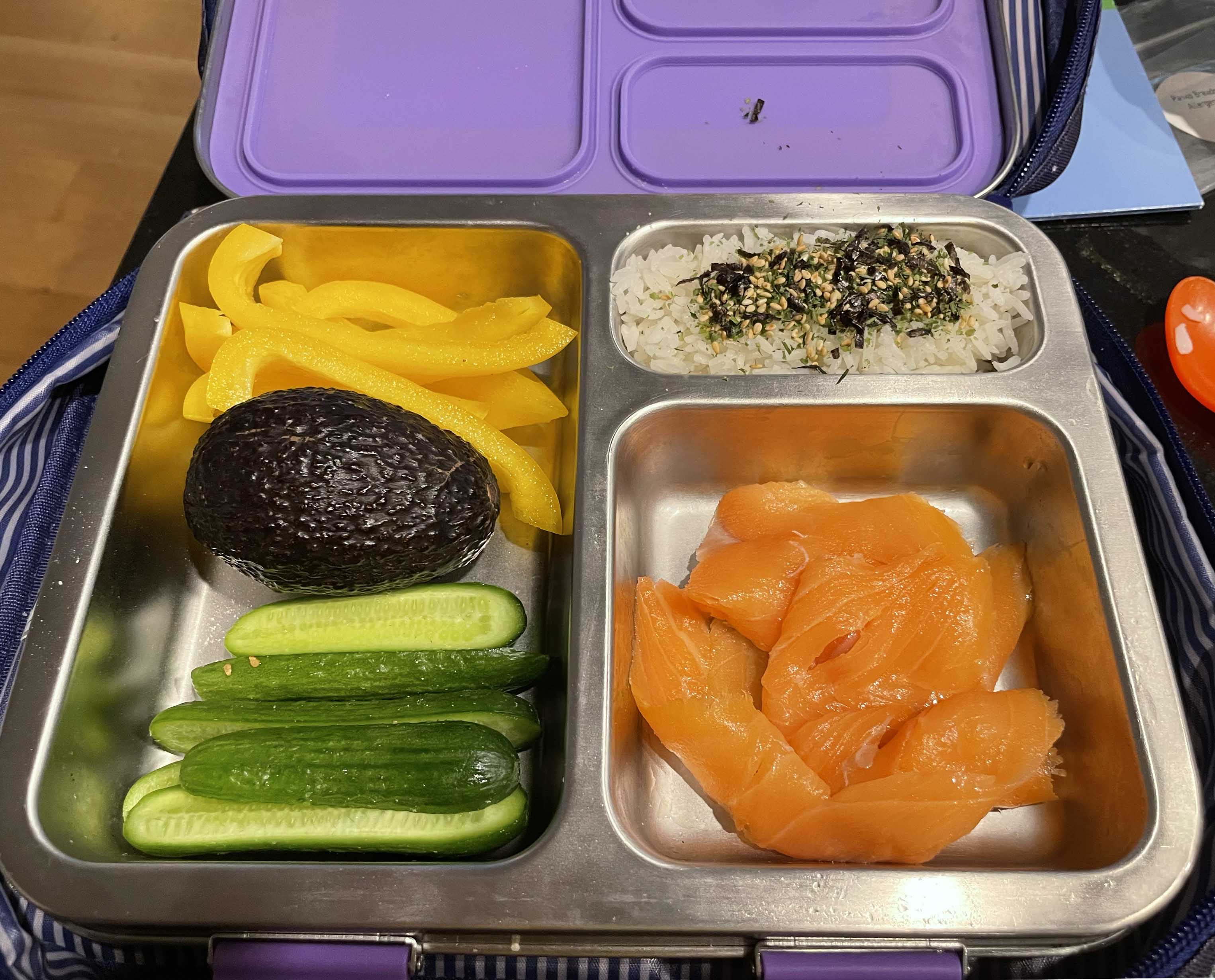 30 Lunchbox Ideas + 5 Tips for Back-to-Packing-Lunches | themomemans.com by Monica Escobar Allen